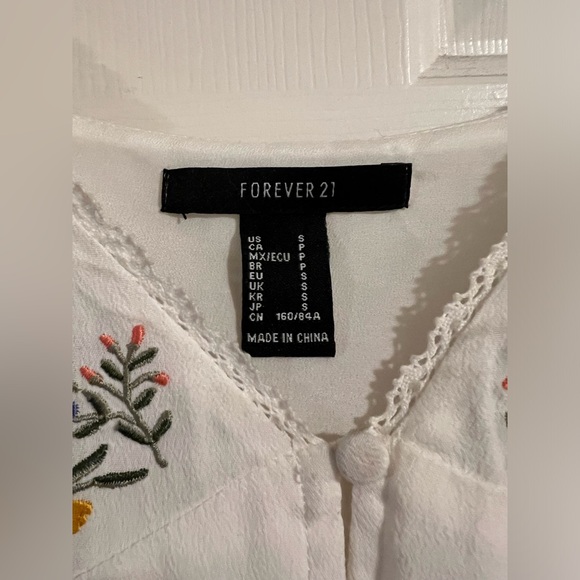 Forever 21 crop top - Picture 4 of 4